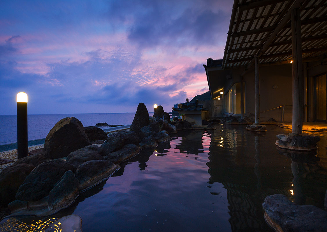 写真：天然温泉