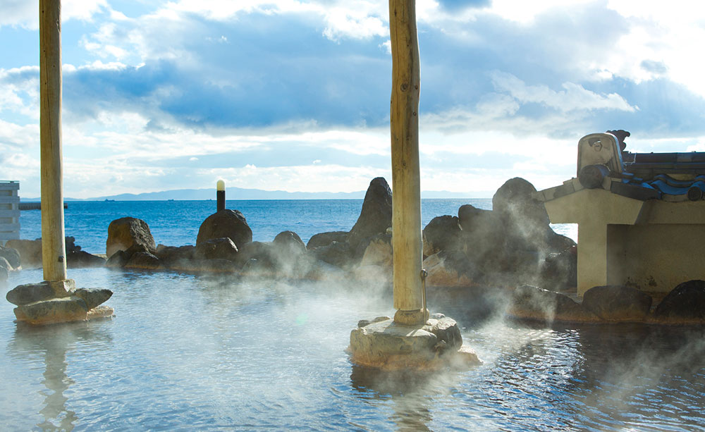 写真：源泉掛け流し天然温泉